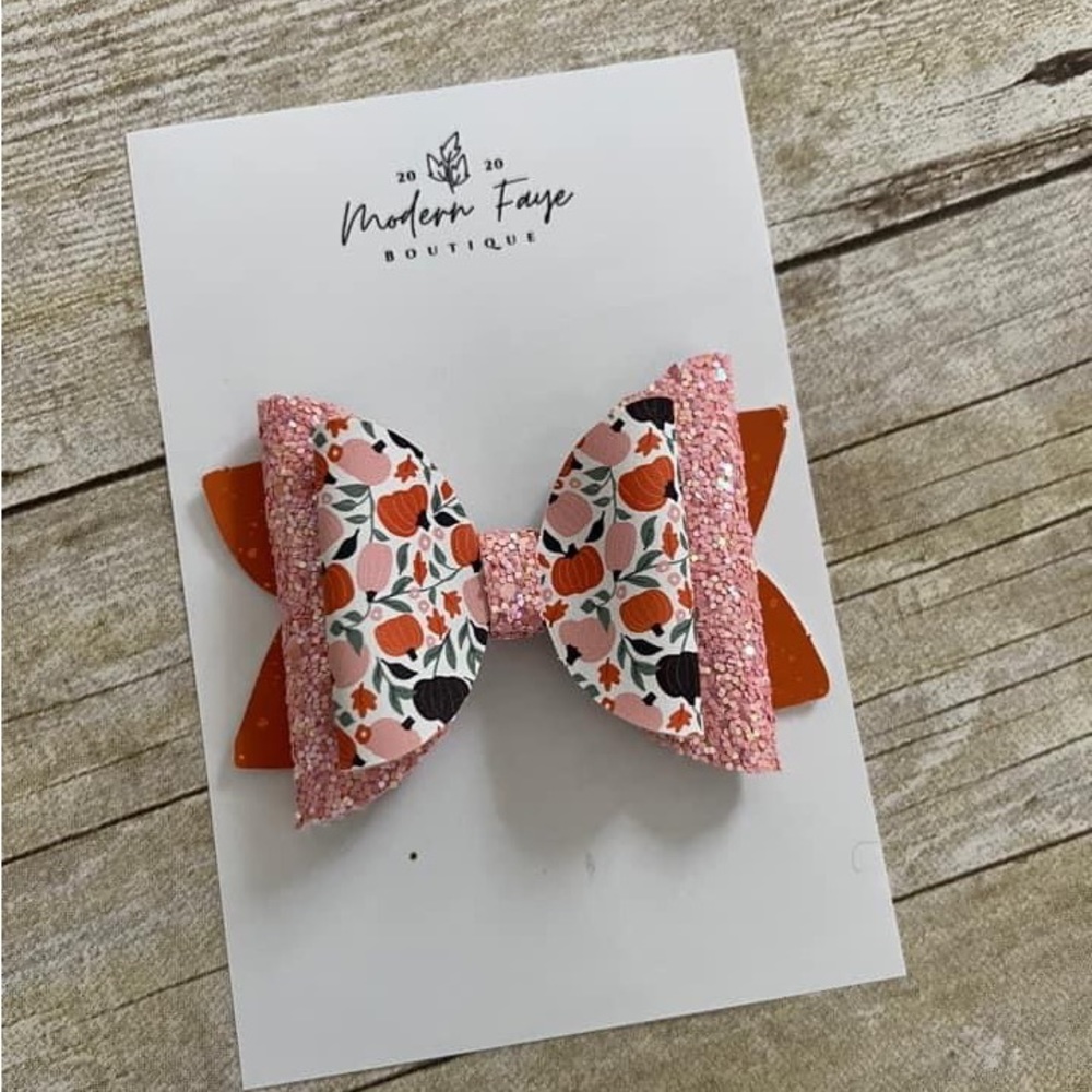 Perfect Pumpkins Hairbow